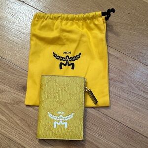 NEW MCM Yellow Bi-fold Zip Card Wallet (was a gift but not my style)